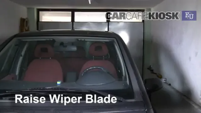 1999 Mercedes-Benz A160 Classic 1.6L 4 Cyl. Windshield Wiper Blade (Front) Replace Wiper Blades